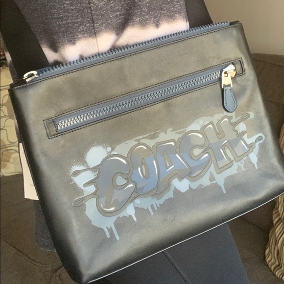 UNISEX -Authentic COACH Calf leather Logo zip top shoulder/Crosby - Picture 12 of 14